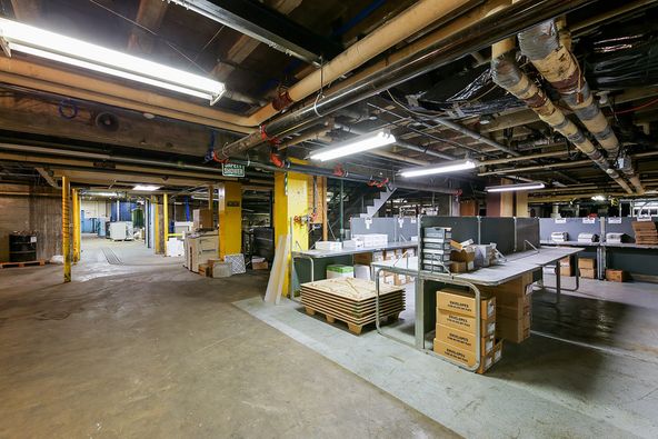 The Daily Dispatch Building: 1720 5th Ave, Moline, IL 61265